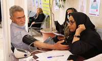 برگزاری ایستگاه غربالگری رایگان سلامت به مناسبت روز جهانی فشار خون در بیمارستان شهید مدرس
